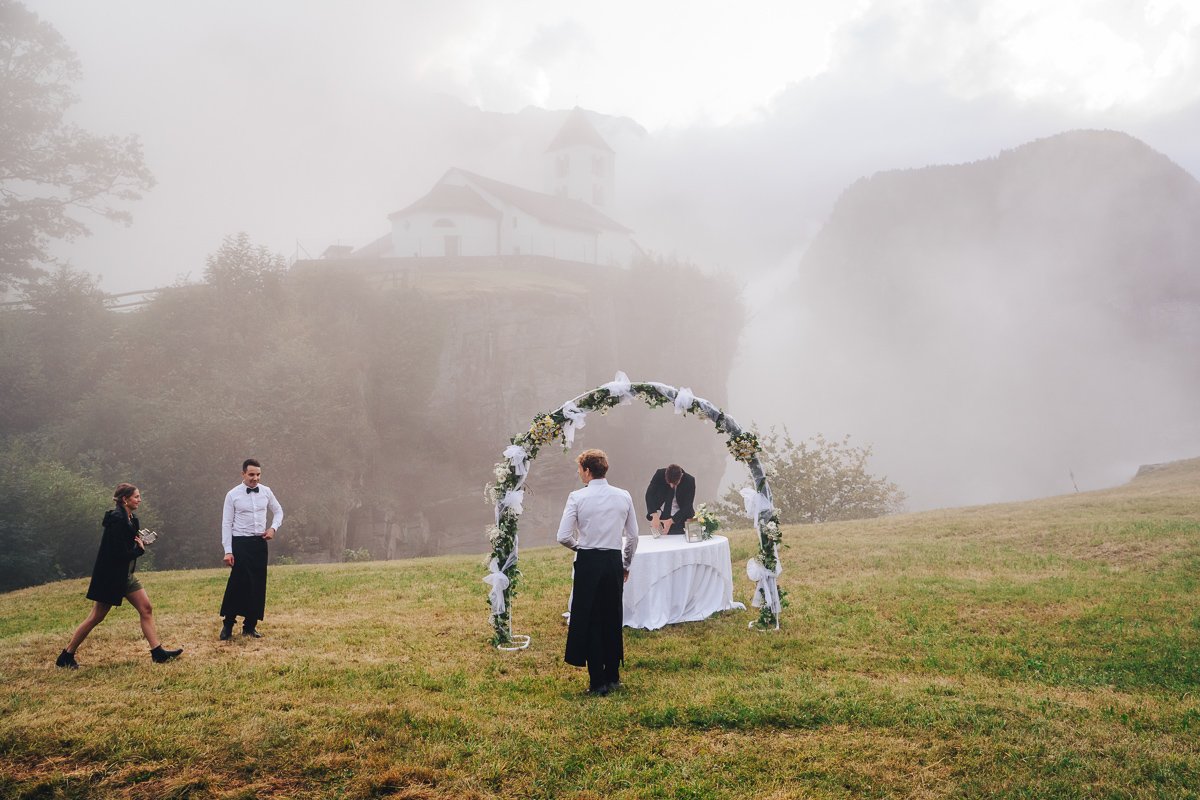 best_wedding_photographer_tessin_switzerland_calonico_faido_bellinzona_lugano