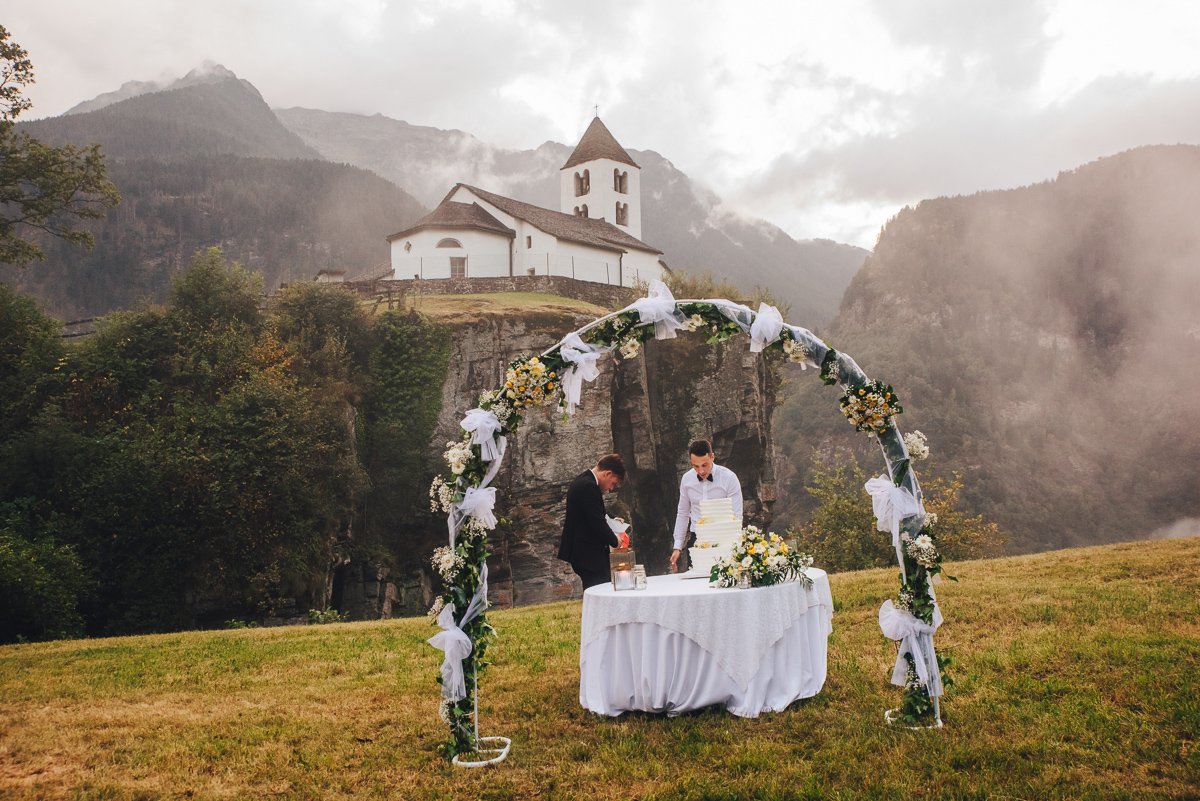 best_wedding_photographer_tessin_switzerland_calonico_faido_bellinzona_lugano
