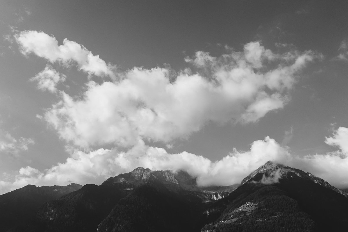 best_wedding_photographer_tessin_switzerland_calonico_faido_bellinzona_lugano