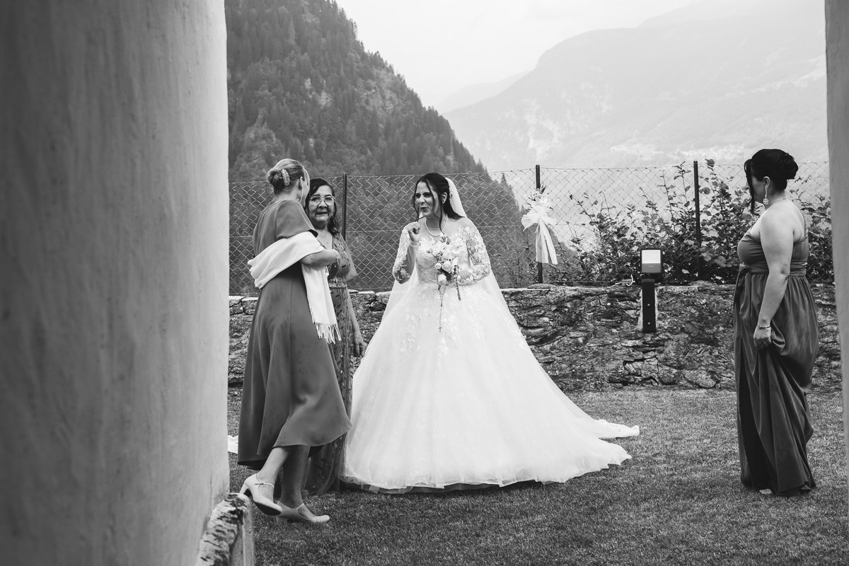 best_wedding_photographer_tessin_switzerland_calonico_faido_bellinzona_lugano