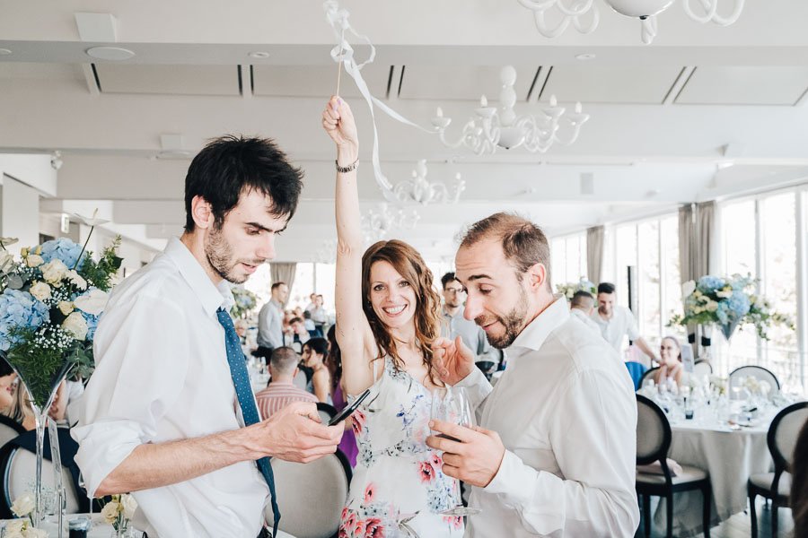 fotografo di matrimonio in stile reportage spontaneo ticino svizzera lugano mendrisio locarno lago di como lombardia