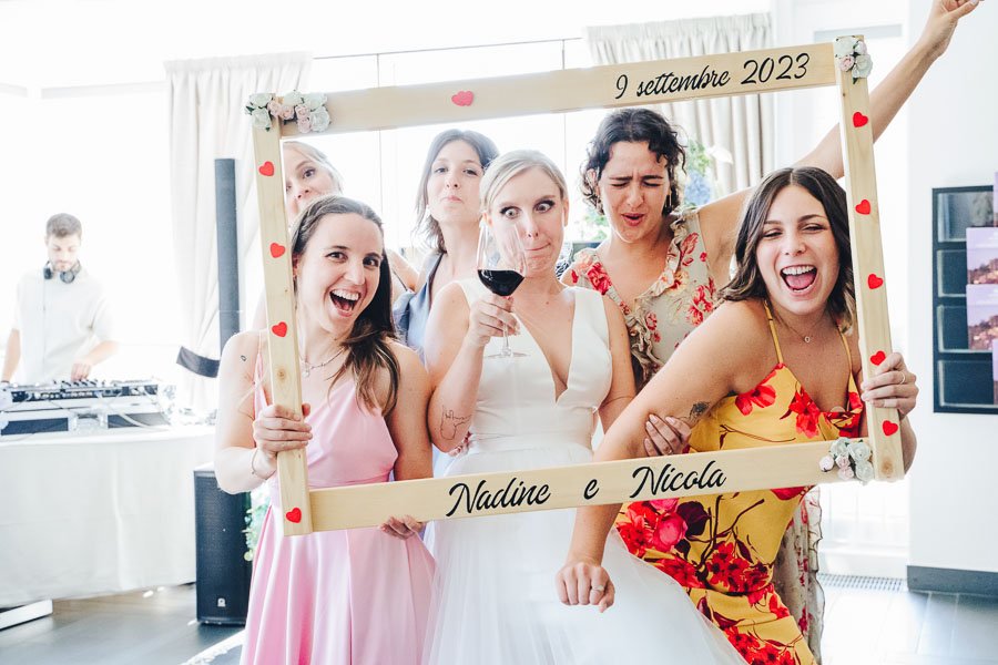 fotografo di matrimonio in stile reportage spontaneo ticino svizzera lugano mendrisio locarno lago di como lombardia