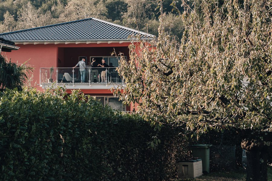 fotografo di matrimonio in stile reportage spontaneo ticino svizzera lugano mendrisio locarno lago di como lombardia