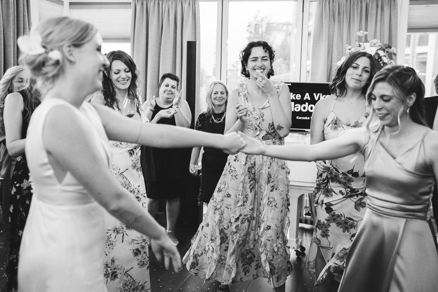 fotografo di matrimonio in stile reportage spontaneo ticino svizzera lugano mendrisio locarno lago di como lombardia