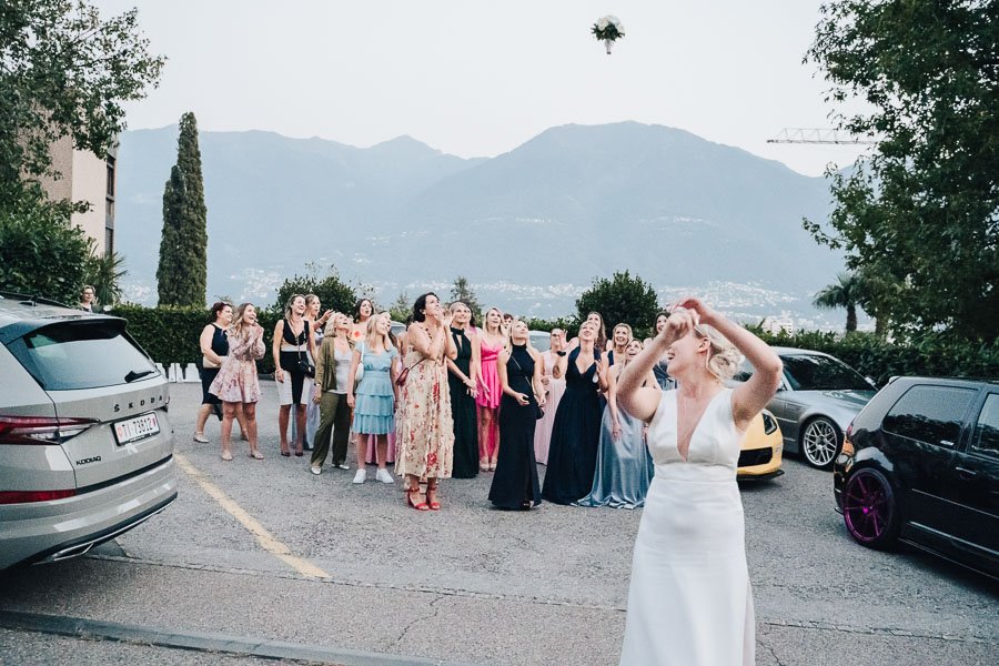 fotografo di matrimonio in stile reportage spontaneo ticino svizzera lugano mendrisio locarno lago di como lombardia