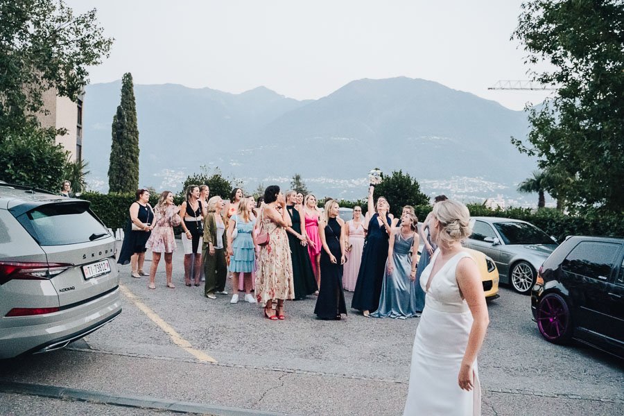 fotografo di matrimonio in stile reportage spontaneo ticino svizzera lugano mendrisio locarno lago di como lombardia