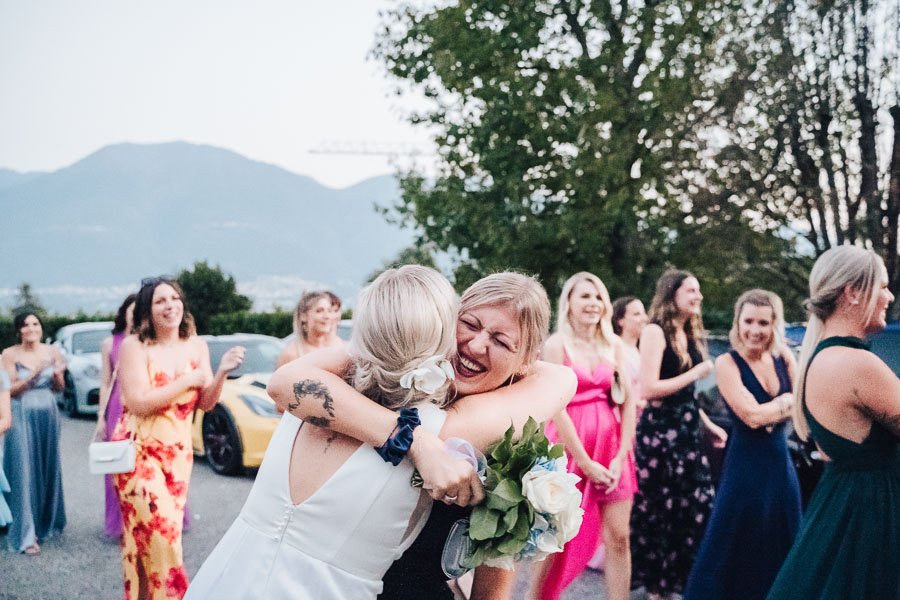 fotografo di matrimonio in stile reportage spontaneo ticino svizzera lugano mendrisio locarno lago di como lombardia
