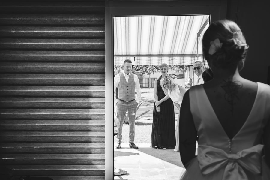 fotografo di matrimonio in stile reportage spontaneo ticino svizzera lugano mendrisio locarno lago di como lombardia