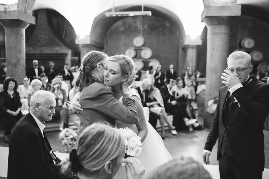 fotografo di matrimonio in stile reportage spontaneo ticino svizzera lugano mendrisio locarno lago di como lombardia