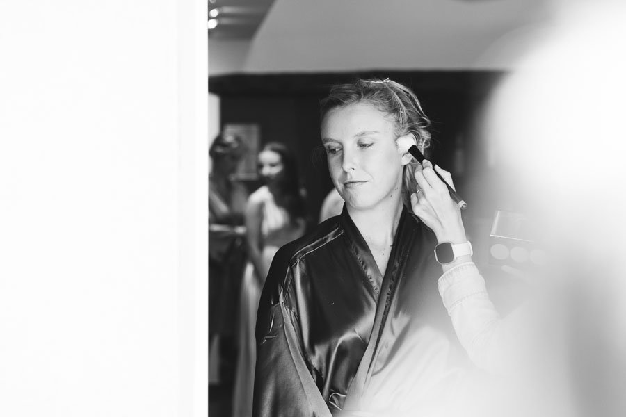 destination-wedding-in-tessin-switzerland-photographer-and-video-maker-in-reportage-style