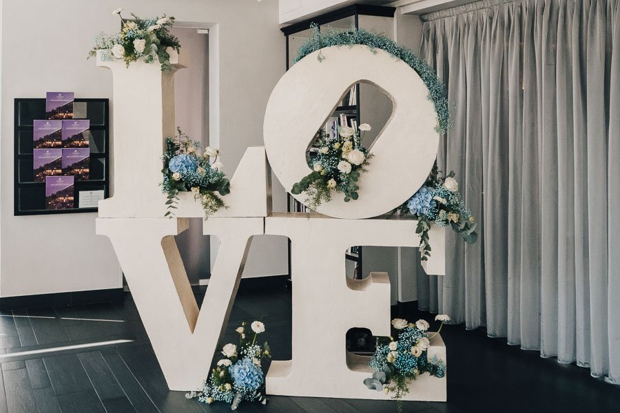 destination-wedding-in-tessin-switzerland-photographer-and-video-maker-in-reportage-style
