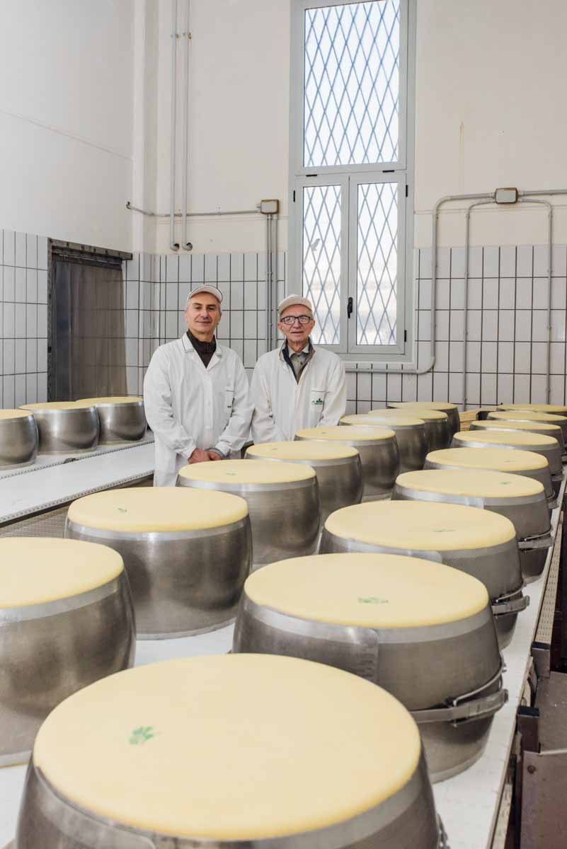 grana_padano_insieme_magazine_photographs_farming_dairy-45 grana_padano_insieme_magazine_photographs_farming_dairy
