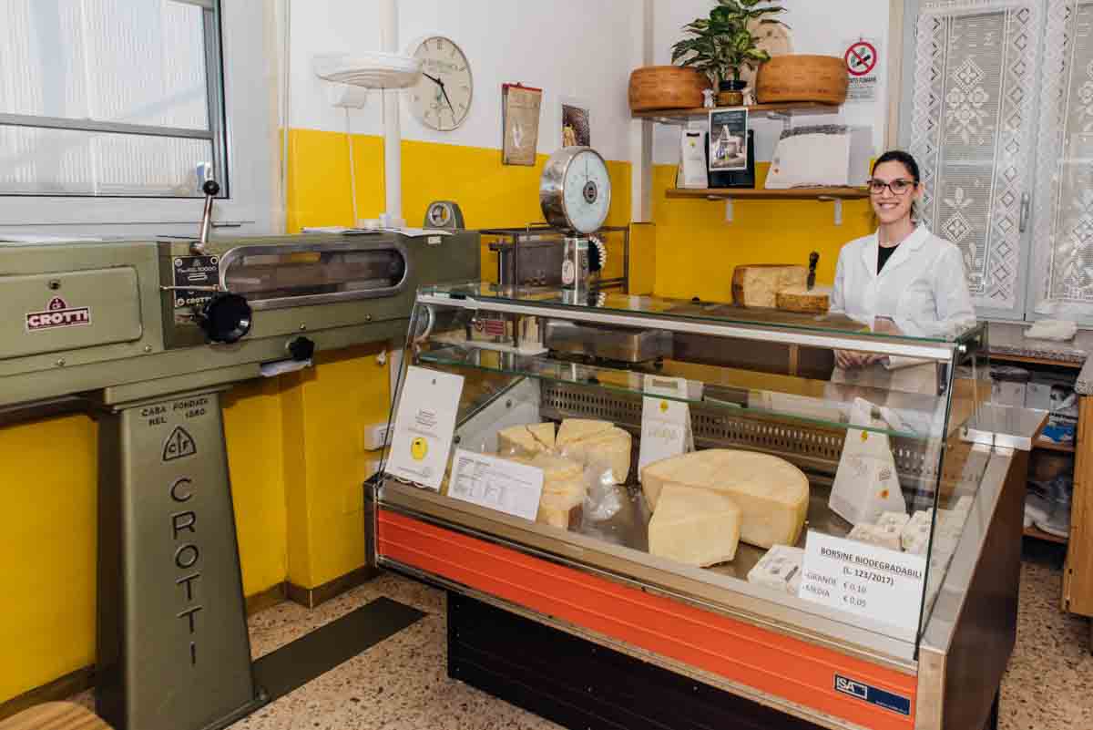 grana_padano_insieme_magazine_photographs_farming_dairy-53 grana_padano_insieme_magazine_photographs_farming_dairy