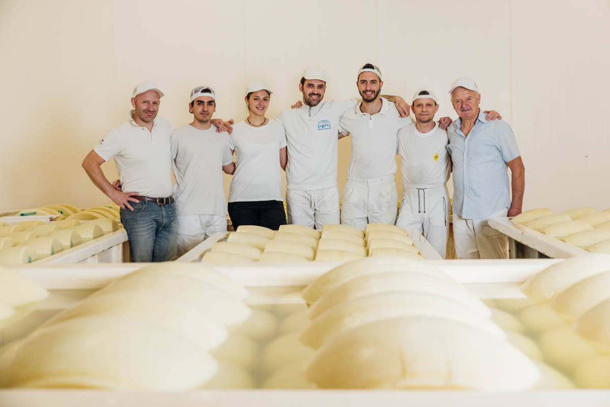 grana_padano_insieme_rivista_fotografie_caseificio_allevamento