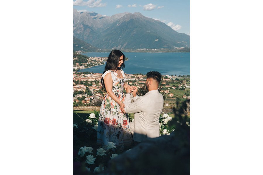 The Boy Puts The Ring On His Girlfriend After The Yes in lake como villa evelina