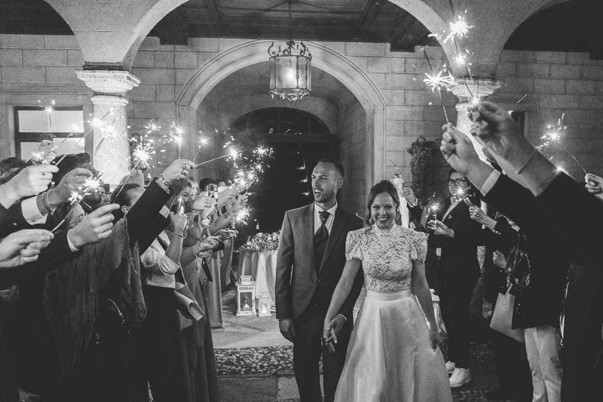 lake como local wedding photographer real reportage