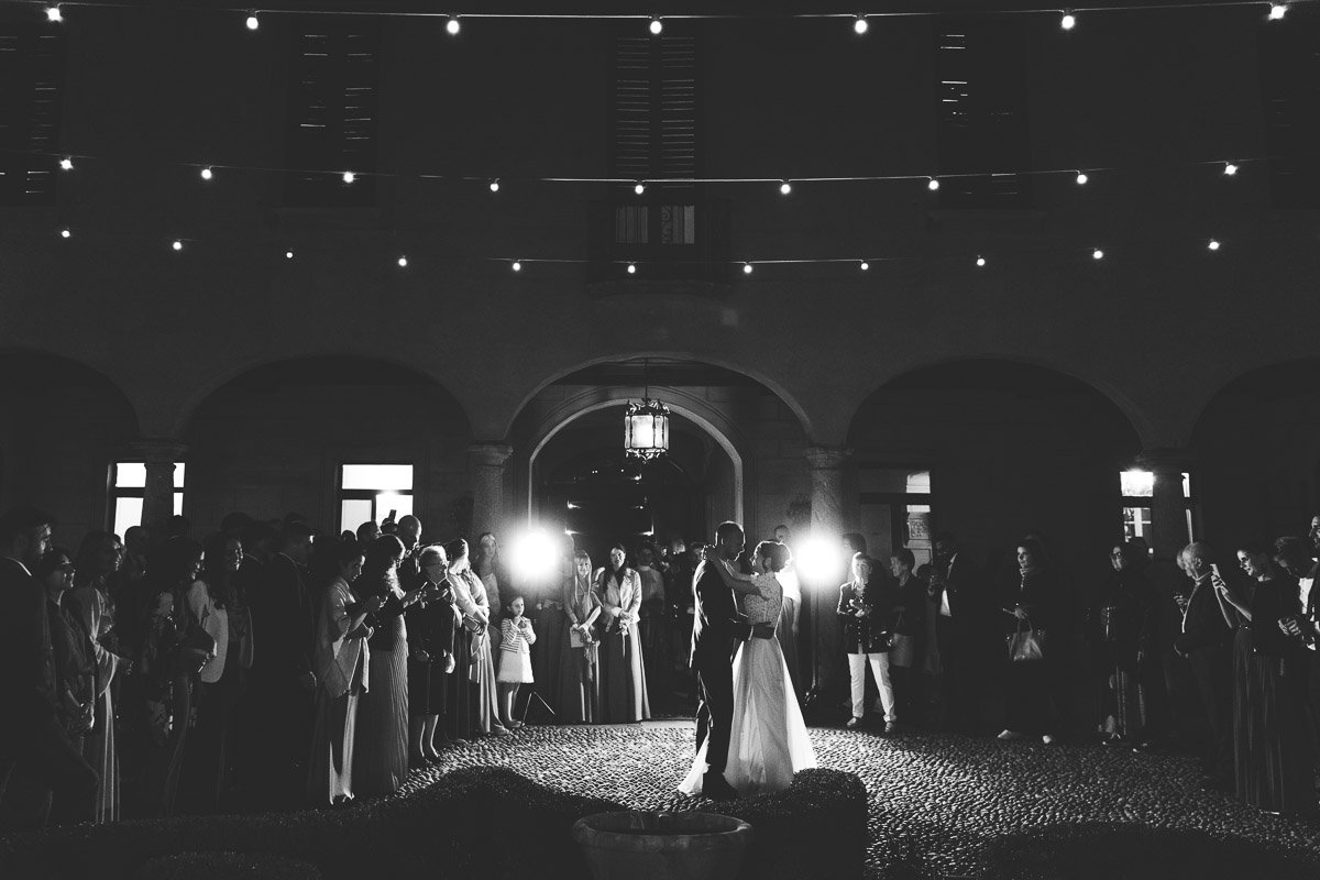 lake como local wedding photographer real reportage