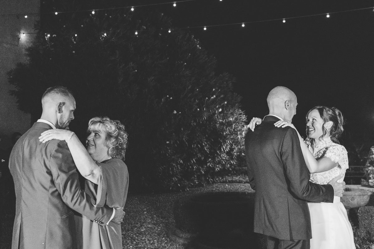 lake como local wedding photographer real reportage