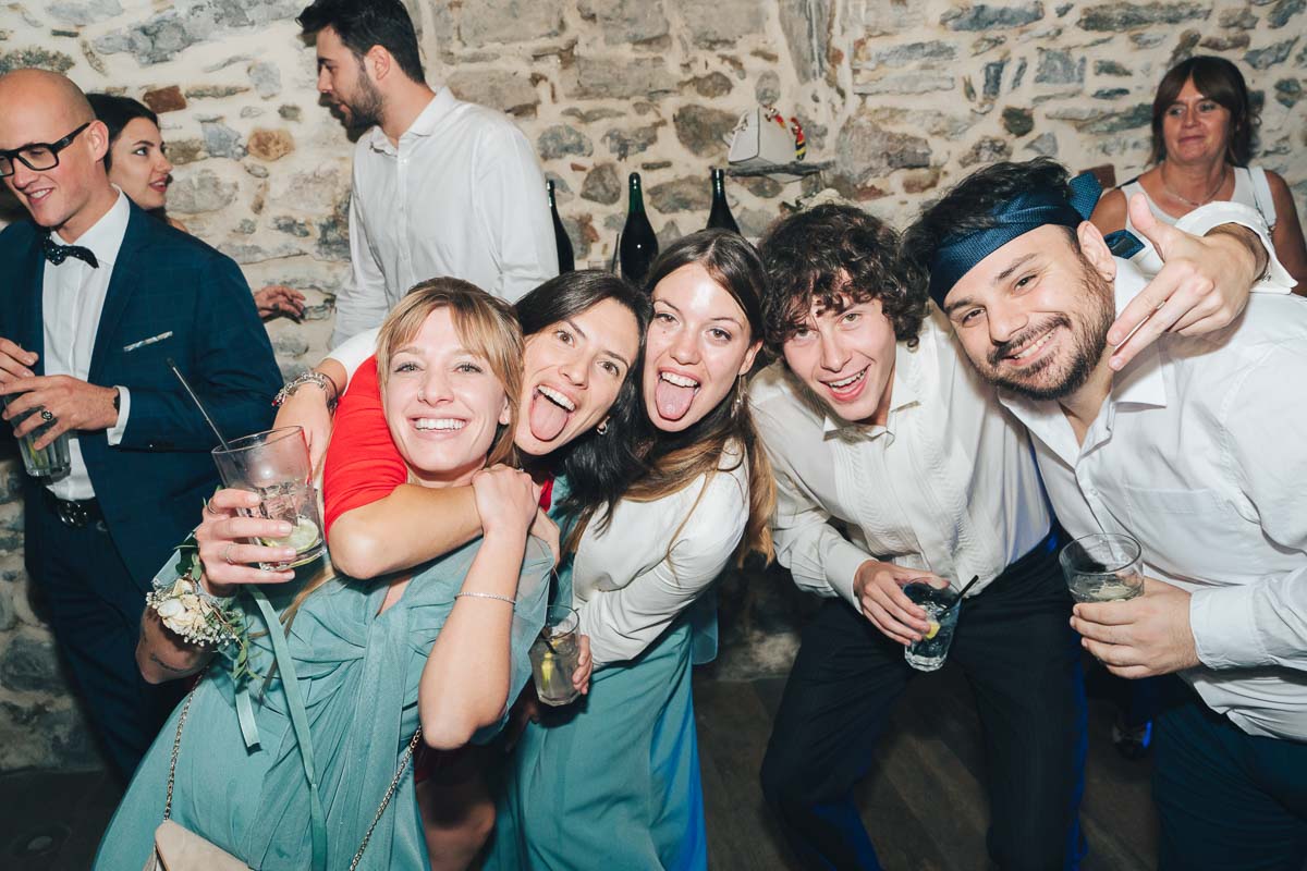 lake como local wedding photographer real reportage