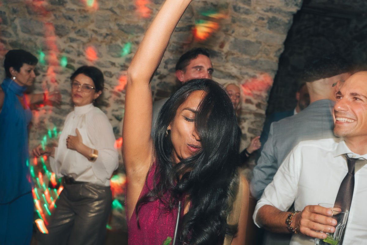 lake como local wedding photographer real reportage