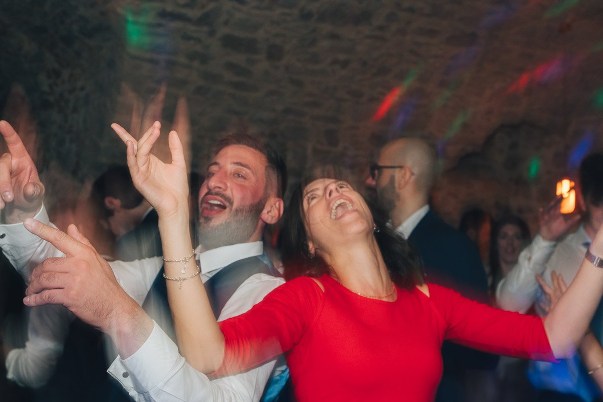 lake como local wedding photographer real reportage