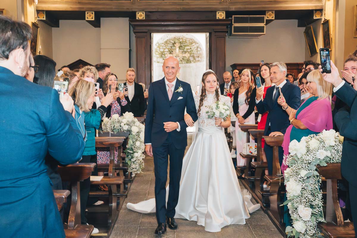 lake como local wedding photographer real reportage
